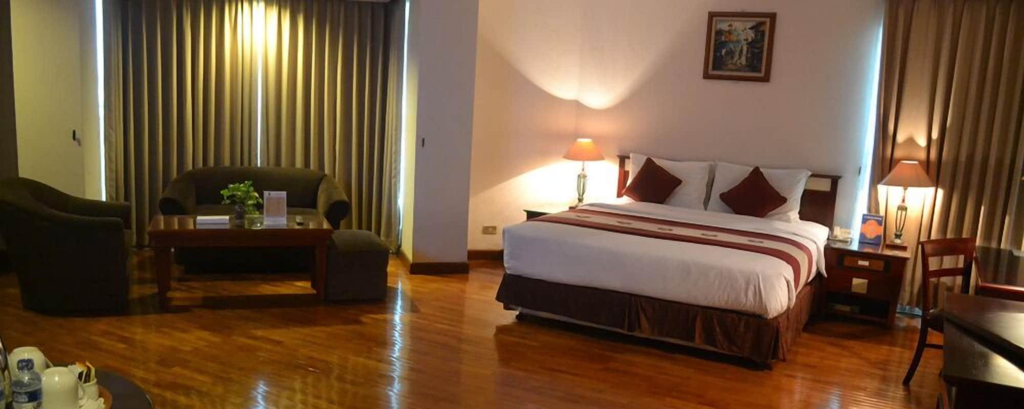 Hotel Sentral Джакарта Экстерьер фото
