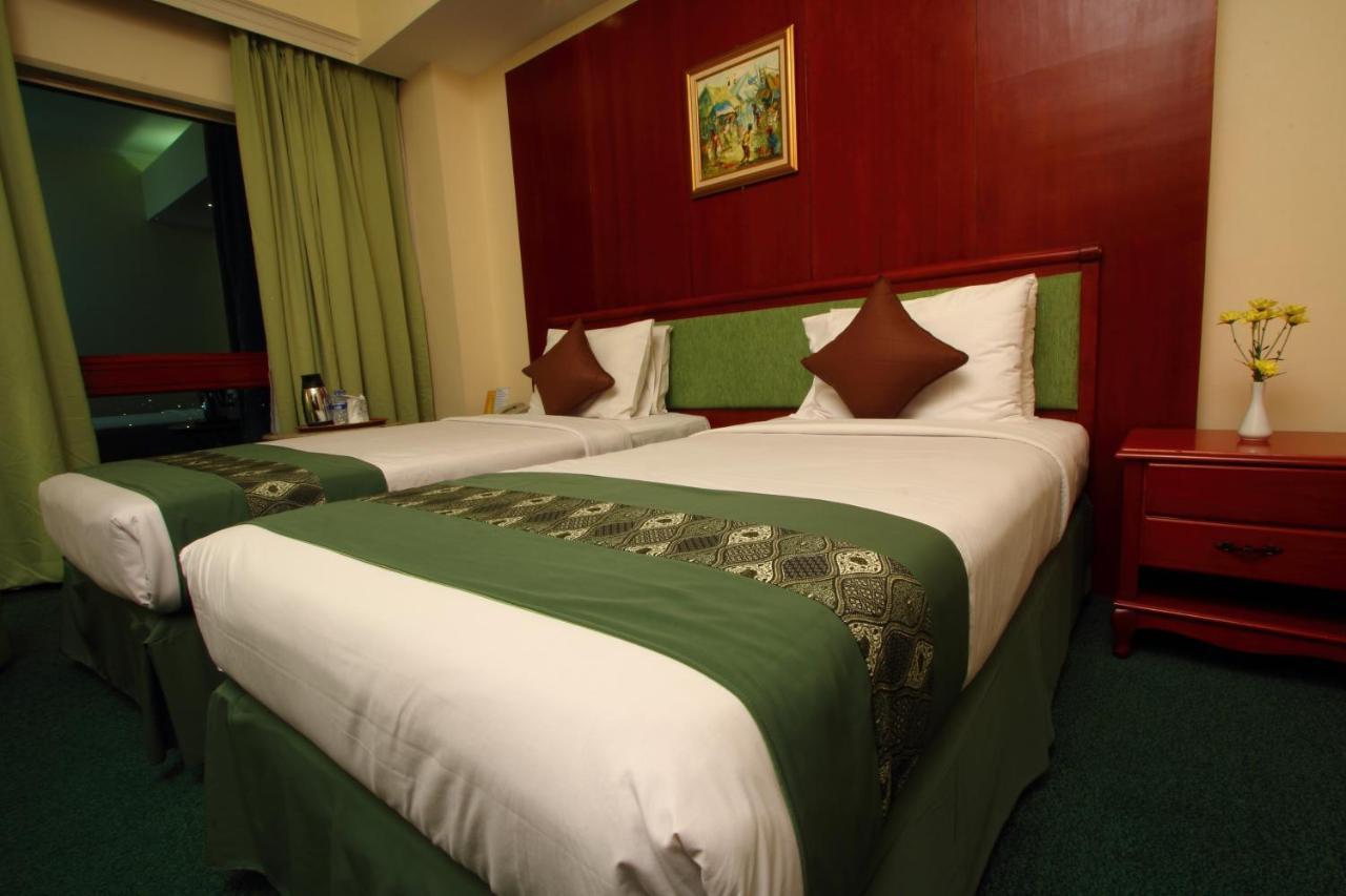Hotel Sentral Джакарта Экстерьер фото