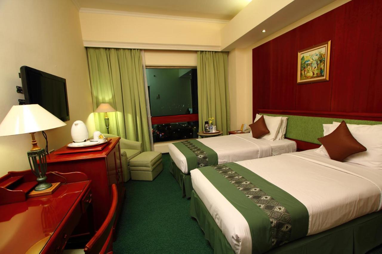 Hotel Sentral Джакарта Экстерьер фото